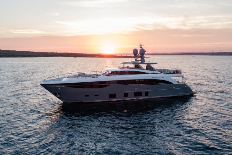 ANTHEYA III | 2015 35m Luxury Motor Yacht from British shipyard Princess