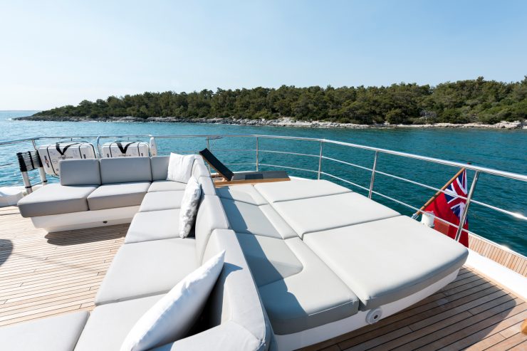 ANTHEYA III | 2015 35m Luxury Motor Yacht from British shipyard Princess