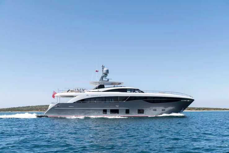 ANTHEYA III | 2015 35m Luxury Motor Yacht from British shipyard Princess