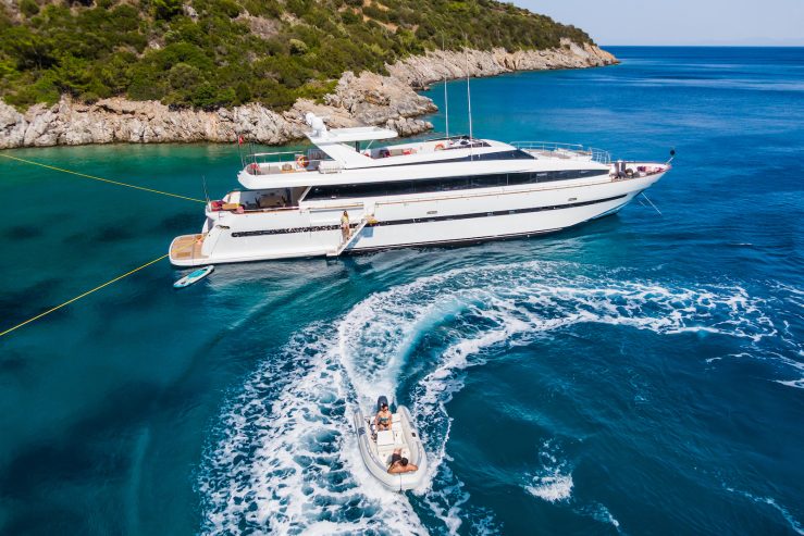 AXELLA | 1991 34m (109ft) Luxury Flybridge Motor Yacht from Italian shipyard Eurocraft