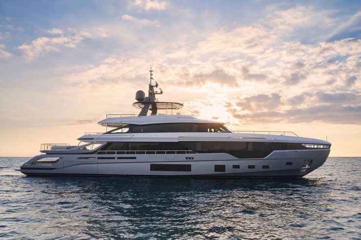 New Azimut Grande 38 | 2022 37.6m (123′5″) Luxury Tri-Deck Motor Yacht from Italian shipyard AZIMUT