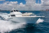 All Chill | 2005 61ft (19m) Luxury Hatteras 60 Enclosed Bridge Sport Fish Motor Yacht