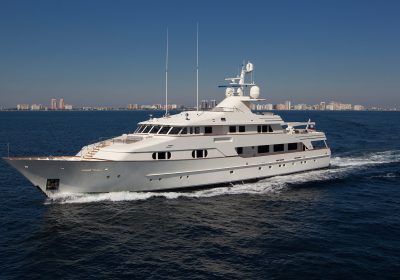 BG-1990-47m-FEADSHIP-Motor-Yacht-For-Sale-YachtDealz1