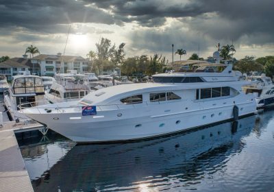 Carpe-Diem-2001-95-INTERMARINE-Motor-Yacht-For-Sale-YachtDealz1