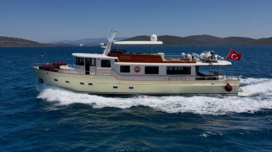 M/Y Dilnisin | 2013 78ft (24m) Luxury Motor Yacht built by Turkish shipyard TAKA Yachts