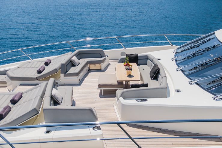 FREEDOM | 2017 35m Luxury Performance Motor Yacht from British shipyard Sunseeker