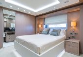 FREEDOM | 2017 35m Luxury Performance Motor Yacht from British shipyard Sunseeker