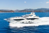 FREEDOM | 2017 35m Luxury Performance Motor Yacht from British shipyard Sunseeker