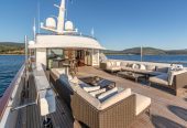 MIRAGE | 1979 53m (173.84ft) Classic Luxury Motor Yacht built by Dutch shipyard Feadship