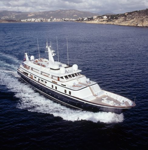 GOOSE | 1987 148ft (45m) Classic Luxury Steel Motor Yacht built by British yacht builder Toughs Shipyard