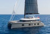 GREY B | 2022 24m (80ft) SUNREEF 80 Flybridge Luxury Catamaran Sail Yacht