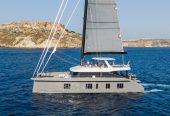 GREY B | 2022 24m (80ft) SUNREEF 80 Flybridge Luxury Catamaran Sail Yacht