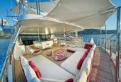 HAPPY ME | 2020 40m (132ft) Luxury Motor Yacht from renowned Italian shipyard BENETTI