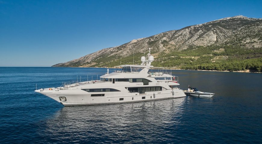 HAPPY ME | 2020 40m (132ft) Luxury Motor Yacht from renowned Italian shipyard BENETTI