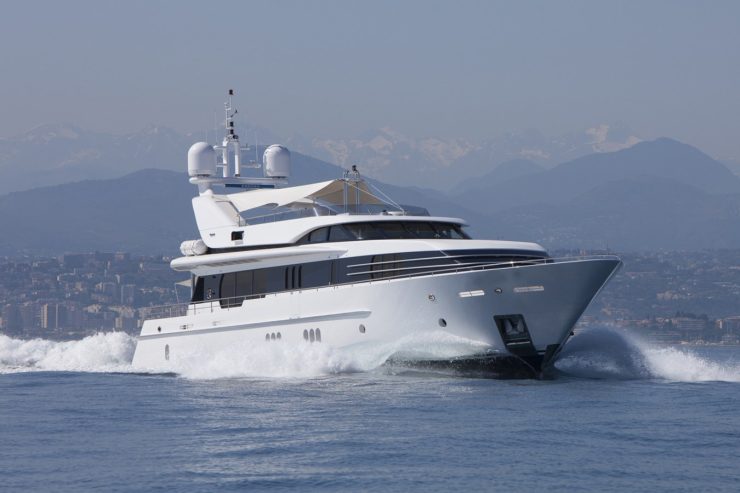 LA MASCARADE | 1997 96ft (30m) Luxury Aluminium Motor Yacht built by renowned Dutch shipyard Feadship