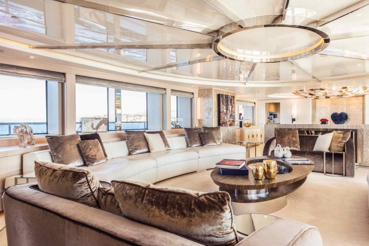 LIGHT HOLIC | 2011 59.5m CRN Motor Yacht