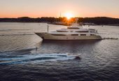 LIGHT HOLIC | 2011 59.5m CRN Motor Yacht