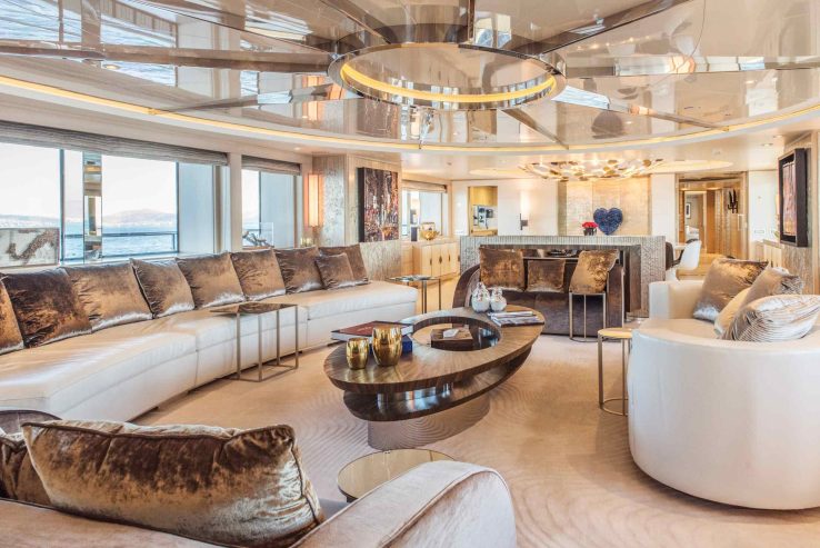 LIGHT HOLIC | 2011 59.5m CRN Motor Yacht