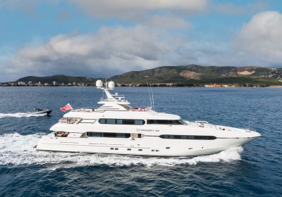 MOCHAFY22-Launched-2009-refitted-2018-45.02m-Luxury-Motor-Yacht-for-charter-YachtDealz6