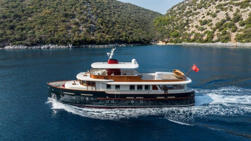 Magnolia One | 2022 79ft (24m) Luxury Motor Yacht built by Turkish shipyard Magnolia Yachts