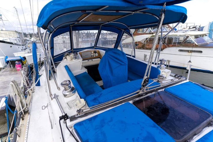 Merrily | 1980 40ft (12m) Custom Center Cockpit Sail Yacht built by the Frederick Amor shipyard