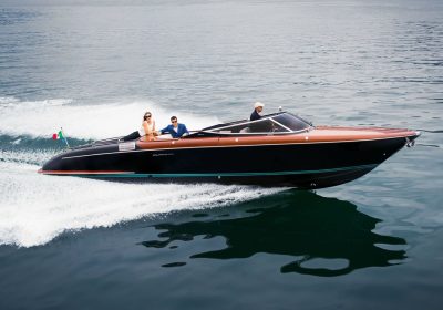 NO-NAME-2016-33-RIVA-Cruising-Yacht-For-Sale-YachtDealz1