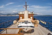 OVER THE RAINBOW | 1930 35m (114ft) Classic Luxury Motor Yacht from DICKIE BANGOR