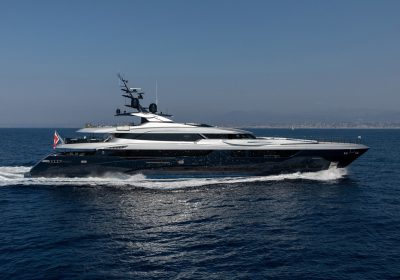 SARASTAR-2017-2017-197.5ft-60m-Luxury-Superyacht-built-by-Italian-shipyard-Mondomarine-For-Sale-YachtDealz14