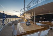 SERENITY | 2003 72m Austal Motor Yacht