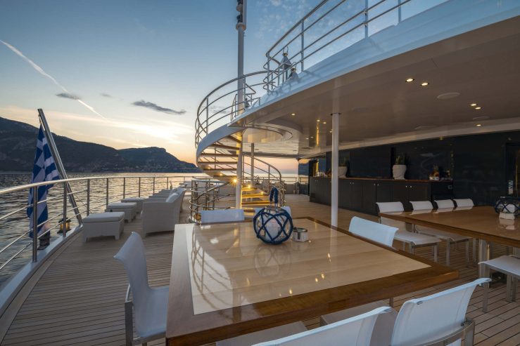 SERENITY | 2003 72m Austal Motor Yacht