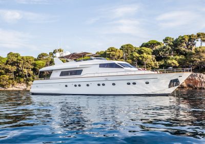 SOLAL-2000-78-722-SANLORENZO-Motor-Yacht-For-Sale-YachtDealz1