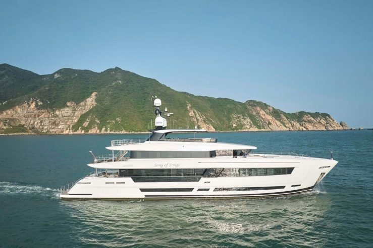 SONG OF SONGS | 2022 42m (138’6″) Luxury Motor Yacht built by Chinese shipyard Heysea Yachts