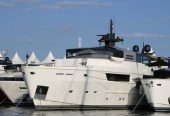 SUN | 2012 35m (114ft) Luxury Motor Yacht from Italian shipyard ARCADIA YACHTS