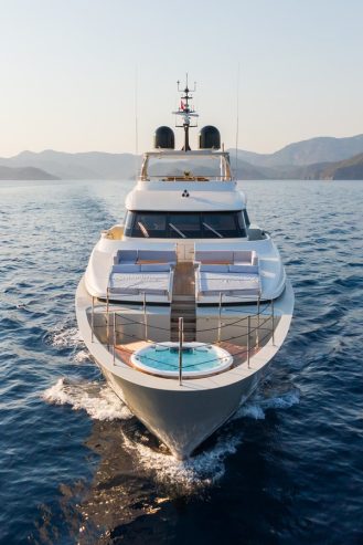 TAKARA ONE | 2016 38m (125ft) Luxury Motor Yacht from Italian shipyard SANLORENZO