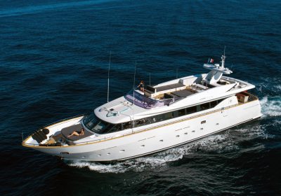 TALILA-Launched-2000-refitted-016-29m-Luxury-Aluminium-Performance-Motor-Yacht-for-charter-YachtDealz7