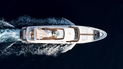 THERAPY | 2013 38m (125ft) Luxury Motor Yacht from Italian shipyard SANLORENZO