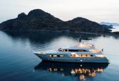 THERAPY | 2013 38m (125ft) Luxury Motor Yacht from Italian shipyard SANLORENZO