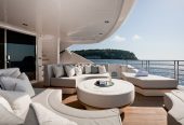 THUMPER | 2014 40m (131ft) Luxury Motor Yacht from British shipyard SUNSEEKER