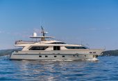 VALENTINA II | 2011 27.6m Luxury Flybridge Motor Yacht from Italian shipyard Sanlorenzo