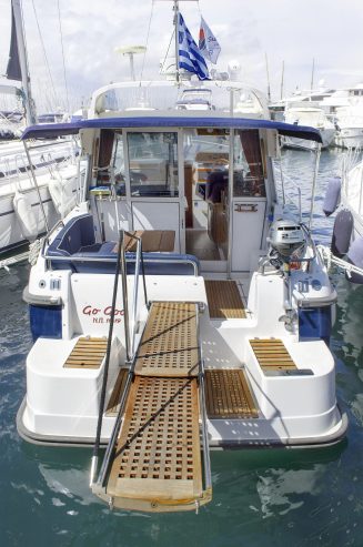 Go Goo | 2005 32ft (10m) Nimbus 320 Coupe Luxury Motor Yacht