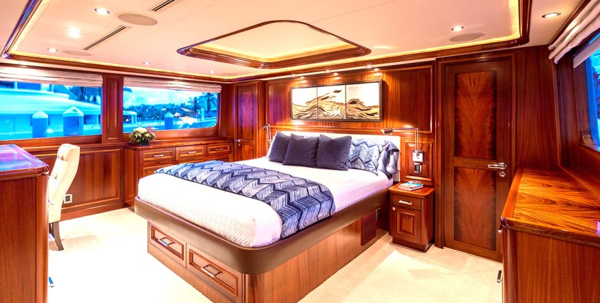 ALL INN | 2008 39.62m (130ft) Luxury Flybridge Motor Yacht from American shipyard Westport