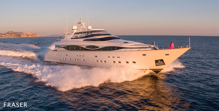 ALWAYS BELIEVE | 2008 39.6m (129′11″) Luxury Flybridge Performance Motor Yacht from Italian shipyard Maiora