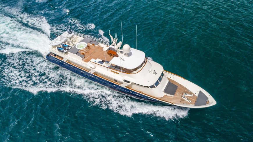 ARIADNE | 1979 37.8m (124′) Classic Luxury Aluminium Motor Yacht from American shipyard BREAUX BAYCRAFT