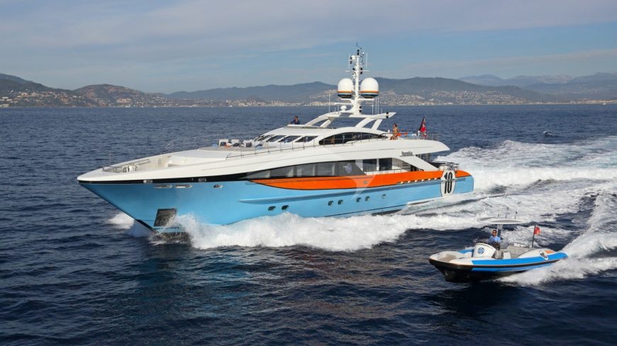 AURELIA | 2011 37.3m (122′5″) High Performance Raised Pilothouse Aluminium Motor Yacht from Dutch shipyard HEESEN