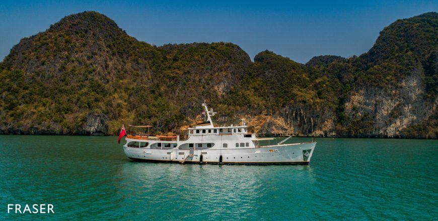 CAMARA C | 1961 105ft (32m) Classic Steel Motor Yacht built by Scottish shipyard Yarrow & Co.