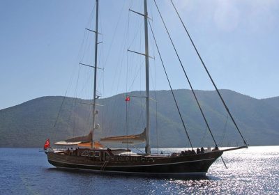 CARPE-DIEM-V-2012-47m-154′-2″-Classic-Style-Gulet-Wooden-Sail-Yacht-for-charter-YachtDealz1