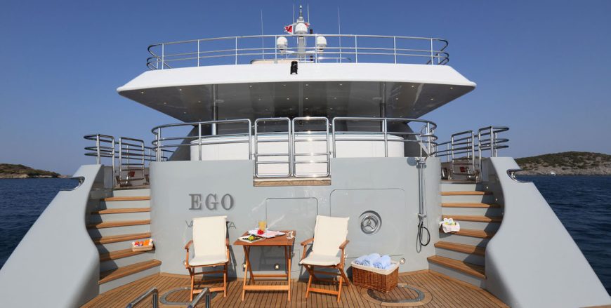 EGO | 1987 49.5m (162’5″) Classic Luxury Motor Yacht from Italian shipyard BENETTI