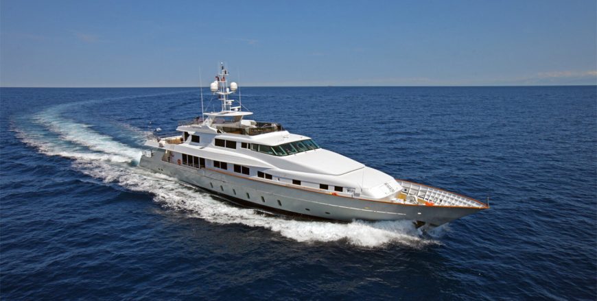 EGO | 1987 49.5m (162’5″) Classic Luxury Motor Yacht from Italian shipyard BENETTI