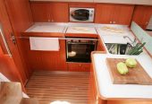 Elan Impression 434 | 2010 43ft (13m) Cruising Sail Yacht built by Elan Yachts