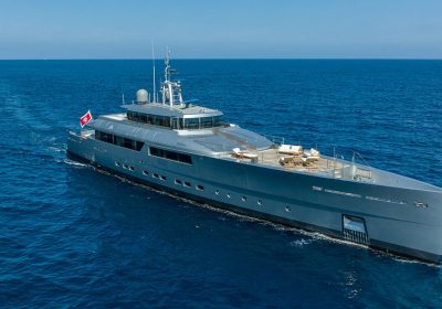 FALCO-MOSCATA-2016-49.5m-162-522-Luxury-Aluminium-Motor-Yach-FOR-CHARTER-YACHTDEALZ1